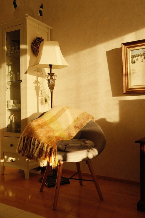 How to Create a Cozy Reading Nook in Your Home: A Step-by-Step Guide