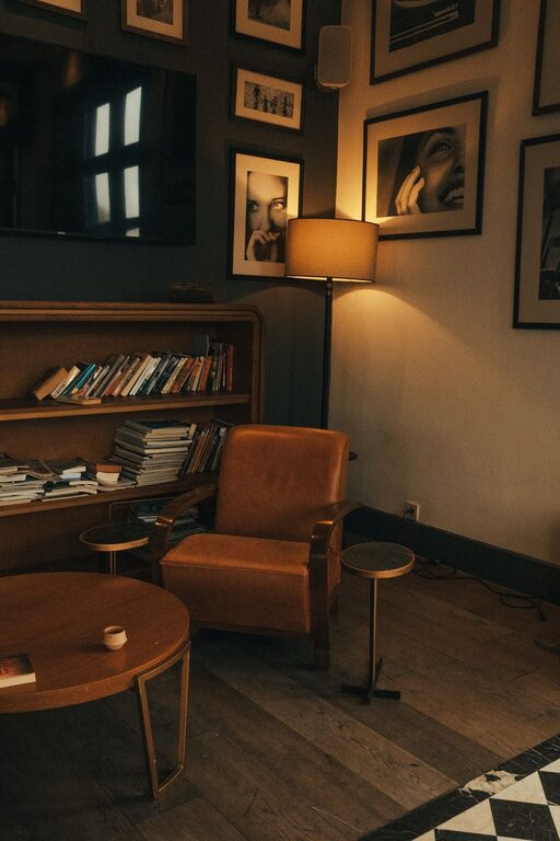Tips for Creating a Cozy Reading Nook at Home
